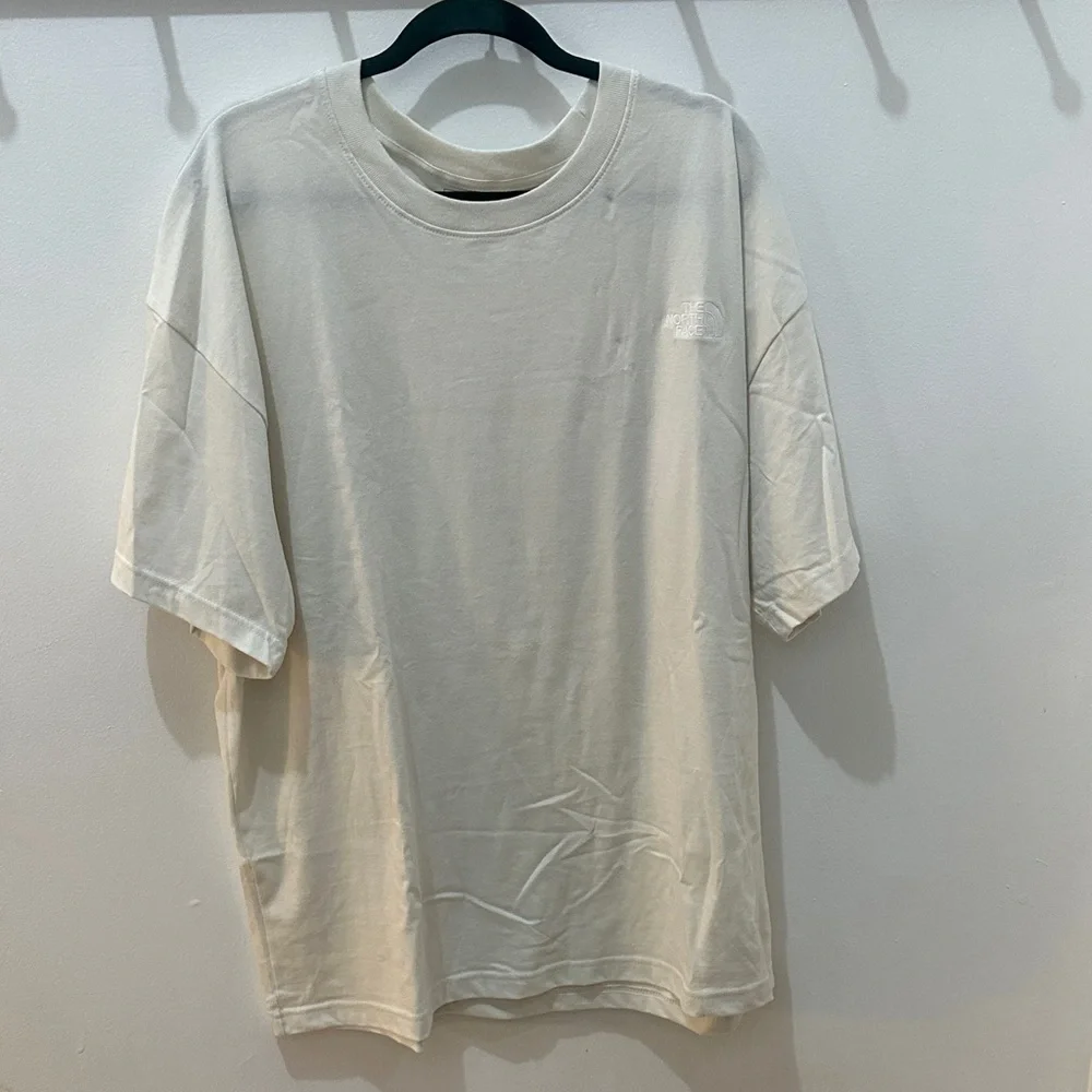 Like New North Face T-Shirt